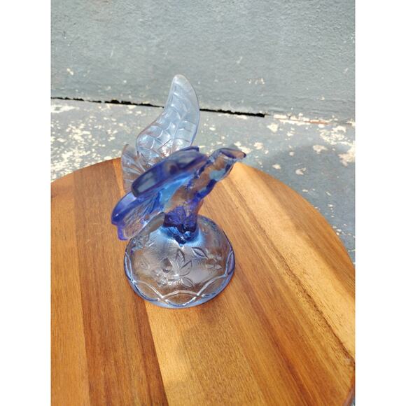 Blue Fenton Art Glass Butterfly on Branch Figurine - Picture 6 of 11